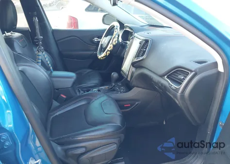 2020 Jeep Cherokee Trailhawk 4X4 from USA, damaged, VIN 1C4PJMBX4LD641131